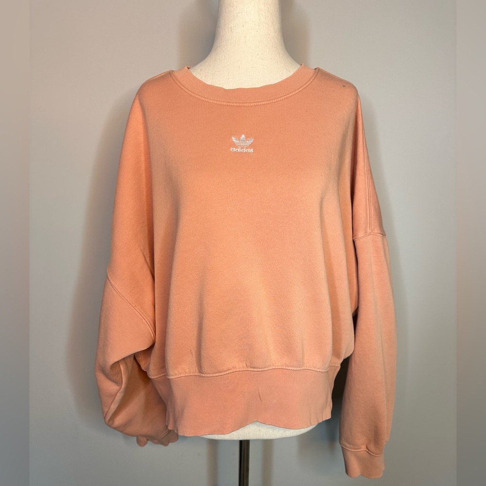 Sz M Adidas crewneck coral sweatshirt drop sleeve peach embroidered logo cropped